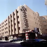 Royal فندق