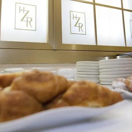Royal Hotel 3*