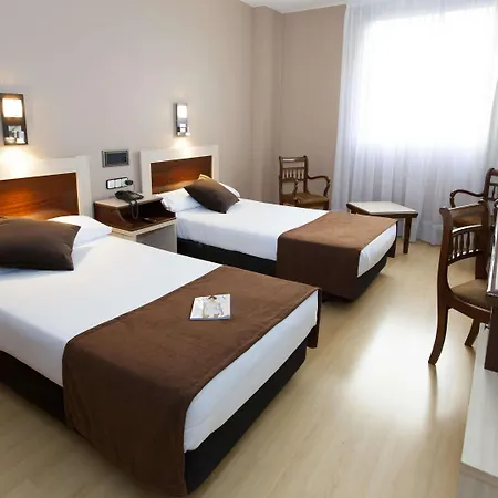 Royal Hotel 3*