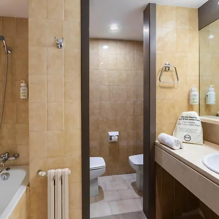 Royal 3* סרגוסה