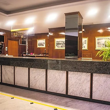 Hotel Royal