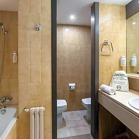 Royal Hotel 3*