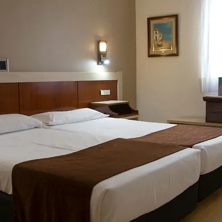 Hotel Royal 3*